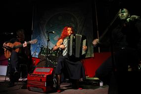 La Frontera, musica araba e mediterranea